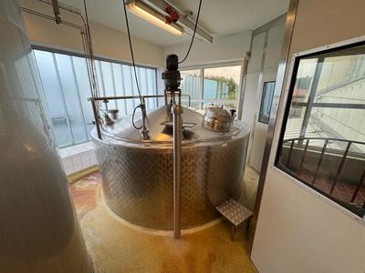 Overview picture of s/s vertical storage tank 10.000L